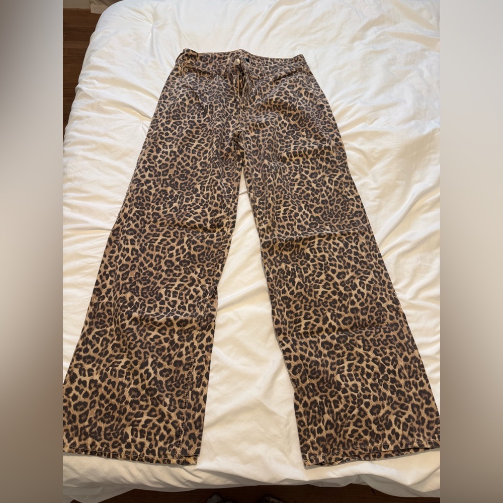 American Eagle Stretch Leopard Low Rise Baggy Wide Leg Pants